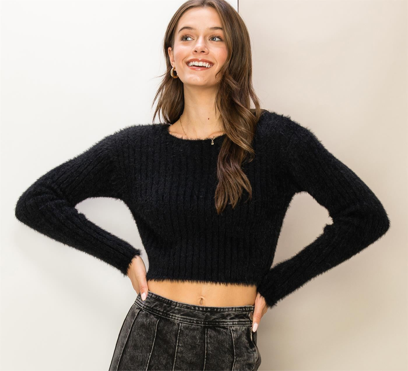Fuzzy Cropped Sweater